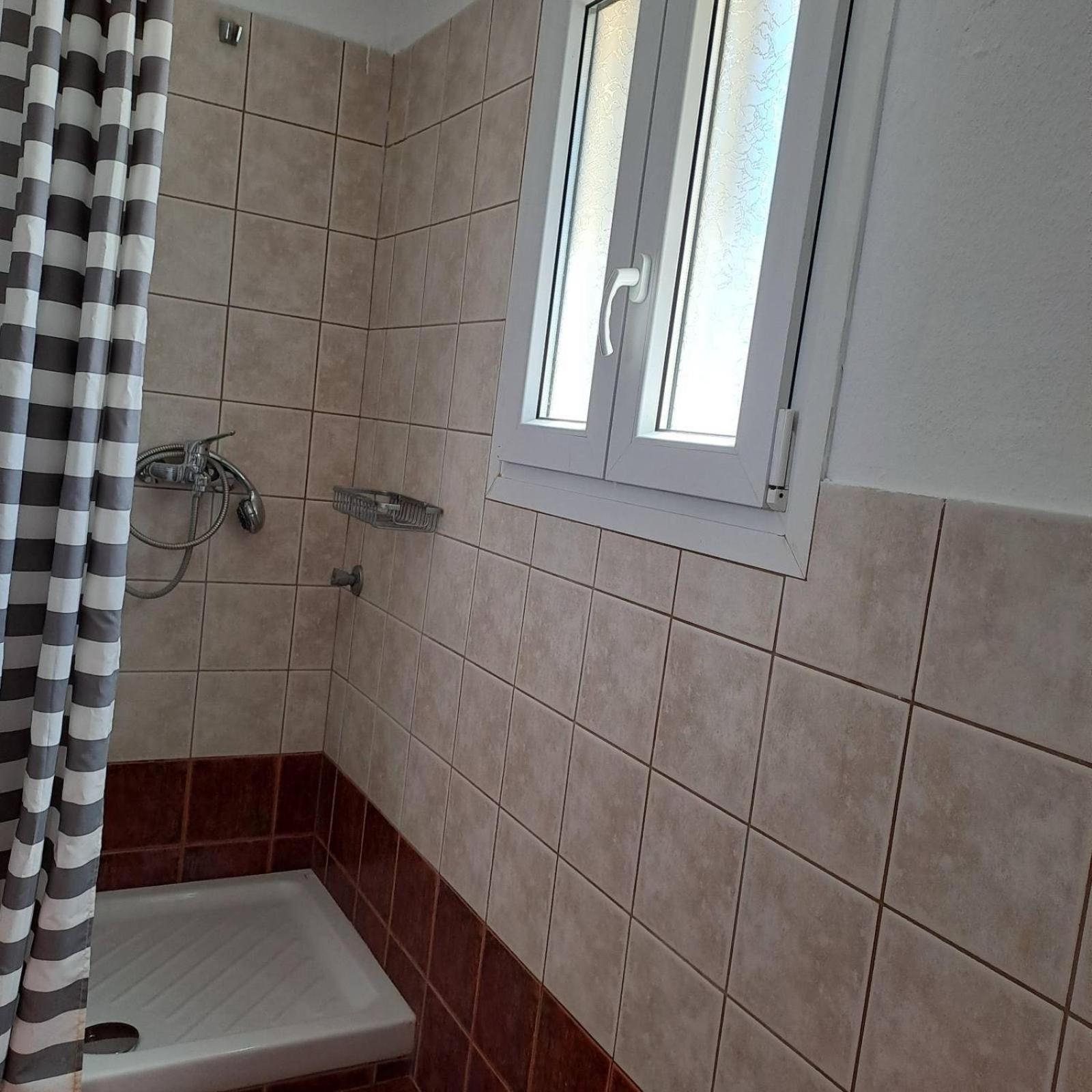 Square Apartment